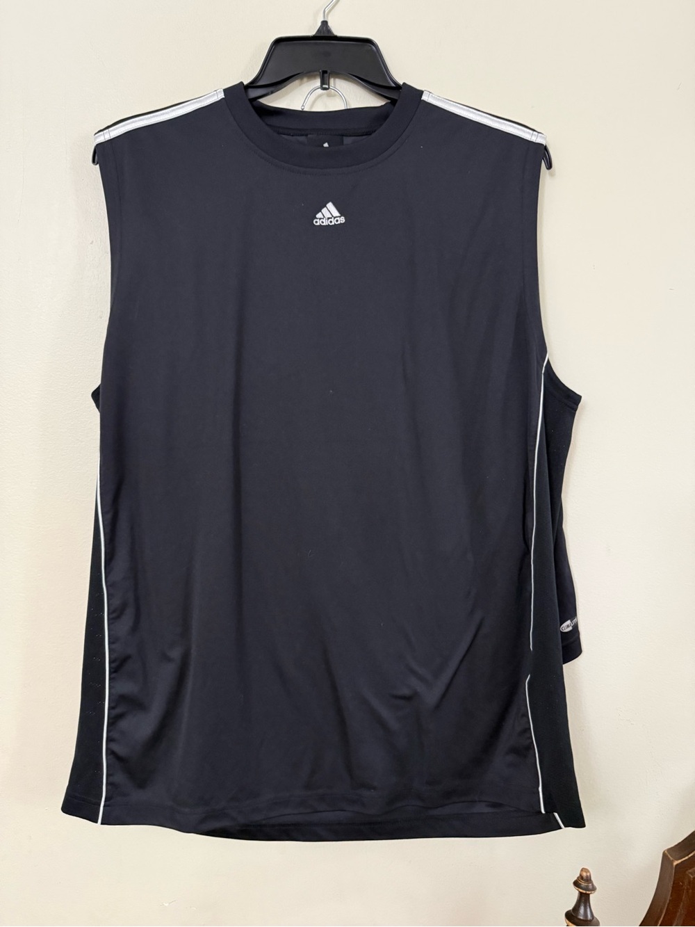 adidas Black Sleeveless Performance Tank with matching shorts set - Picture 2 of 7